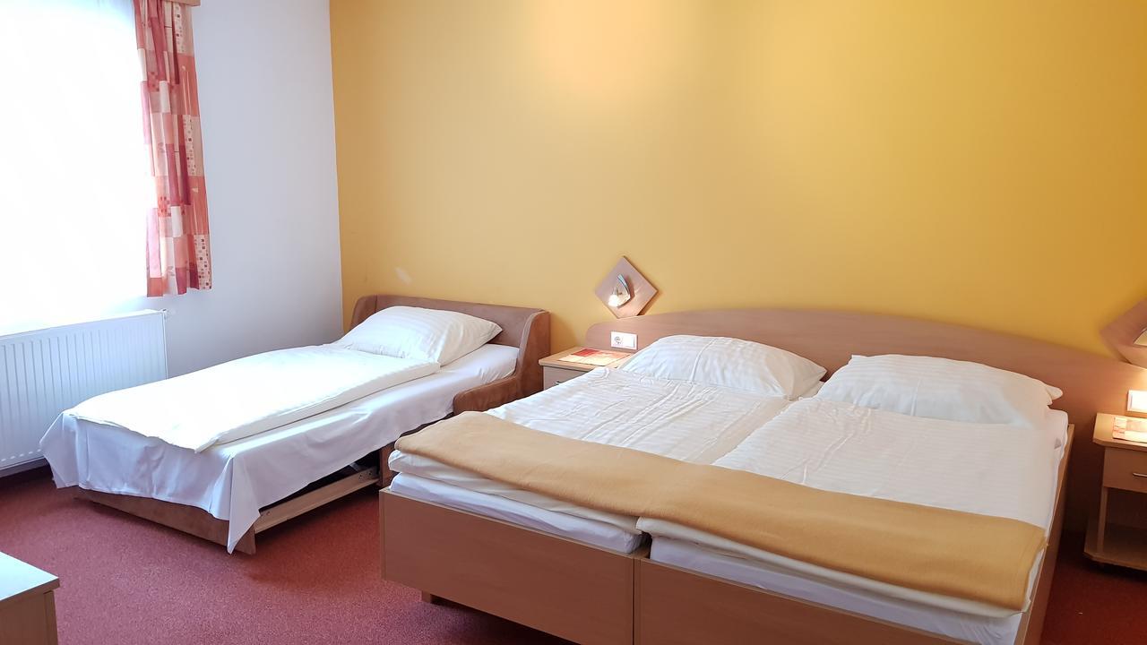Roseggerhof Hotel Sankt Kathrein am Hauenstein Екстериор снимка